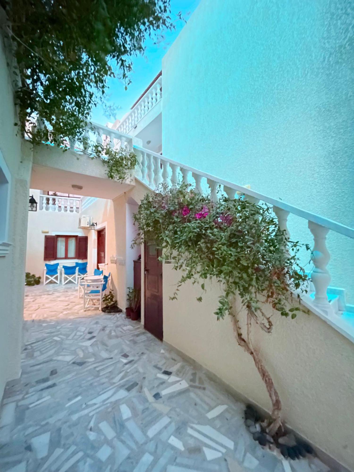 Villa Dima Perissa  Esterno foto